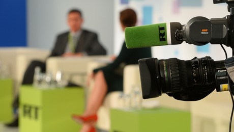 Berlin oder Moskau: Von wo sendet RT auf Deutsch?