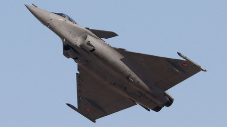 Frankreich unterzeichnet Großauftrag über Rafale-Kampfflugzeuge und U-Boote mit Indonesien