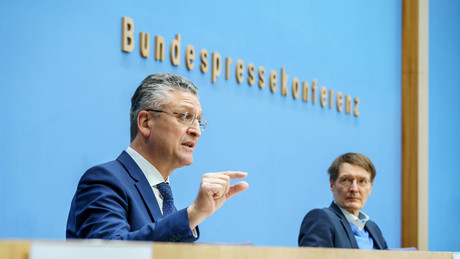 Drei-Monats-Frist für Genesene – Wie das RKI mit der Wissenschaft jongliert