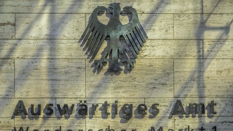 Bundesregierung fordert deutsche Staatsbürger in der Ukraine "dringend" zum Verlassen des Landes auf