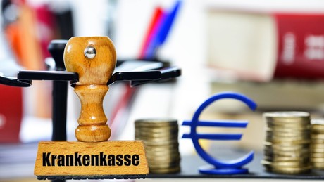 Krankenkassen melden Rekorddefizit von 5,7 Milliarden Euro