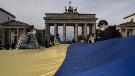 Ukraine-Krieg könnte zu dauerhaften Preisanstiegen bei Energie und Nahrungsmitteln führen