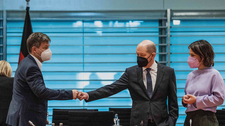 Wieder fällt die Ampel um: Ein russischer SWIFT-Ausschluss wird deutscher Wirtschaft massiv schaden