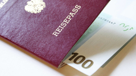Westen schneidet Russen den Zugang zu "Goldenen Pässen" ab
