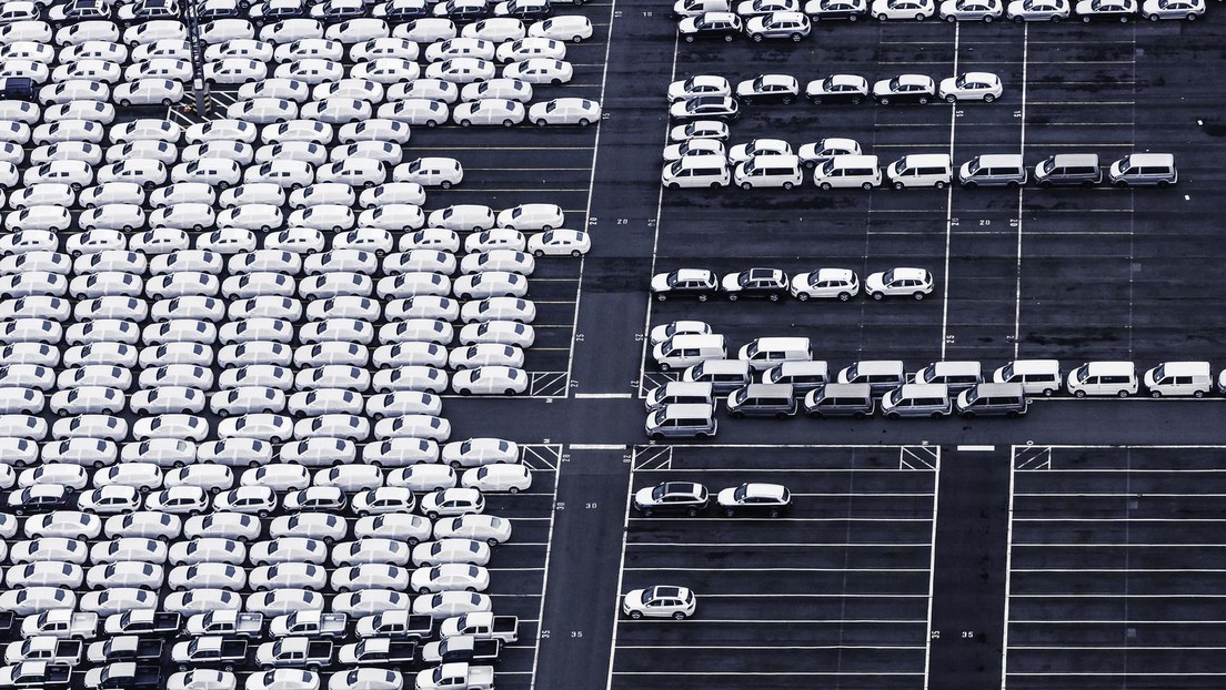 "Noch nie so nah am kollektiven Kollaps" – Wirtschaftsexperte warnt vor Kollaps der Autoindustrie