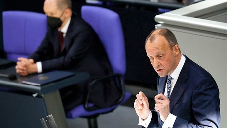 Gift und Galle statt kühler Vernunft und Diplomatie – dazu noch monströse Dummheiten