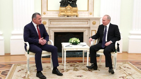 Südossetien will rechtliche Schritte für Beitritt zu Russland einleiten