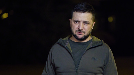 Weil sie keine Waffen besorgt haben: Selenskij beruft Botschafter in Georgien und Marokko ab