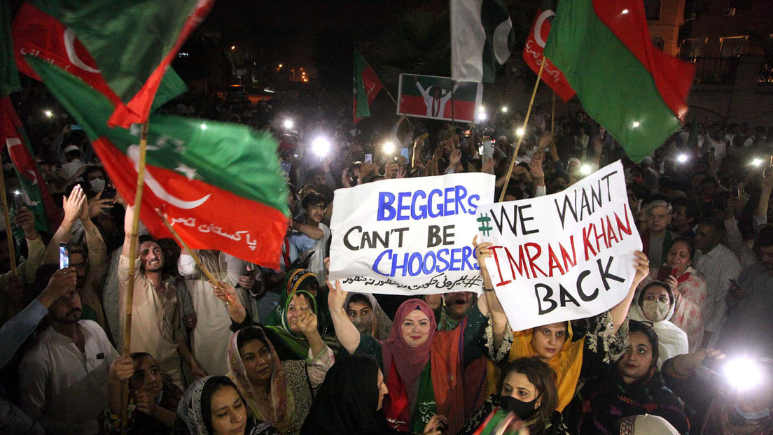 Pakistan: Neuer Premierminister gewählt; Ex-Premier Imran Khan verkündet "Freiheitskampf"