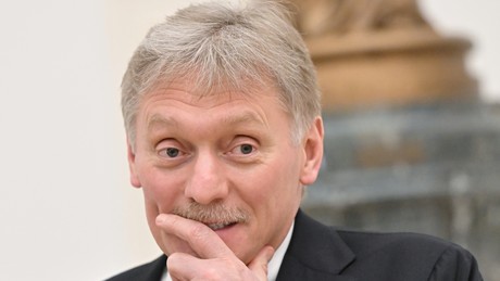 Peskow: "Während Europa sich in die Knie schießt, scheffelt Washington Geld"