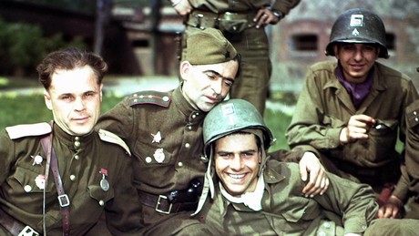 Seltsame Lehren aus der Geschichte: Torgau streicht Gedenkfeier zum "Elbe Day" am 25. April
