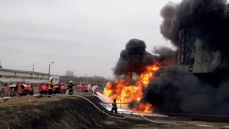 Russische Gebiete im Fadenkreuz: Brand bei Belgorod, abgeschossene Drohnen in Kursk und Woronesch