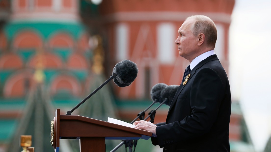 Militärparade auf dem Roten Platz: Putin gratuliert zum Tag des Sieges