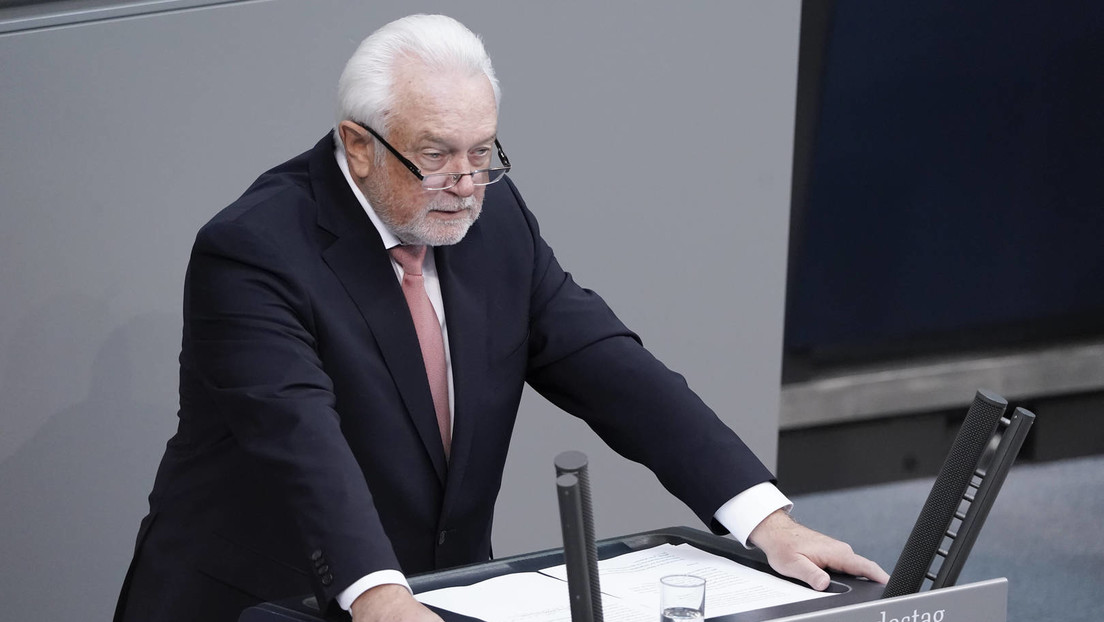 Kubicki: "Grenze zur Demütigung" bei Altkanzler Schröder nicht überschreiten