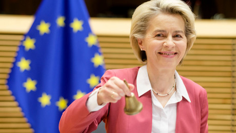 EU-Kommission fordert von Mitgliedstaaten gemeinsames Öl-Embargo gegen Russland