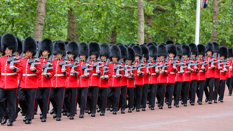 Sicherheitspanne in Schloss Windsor: "Falscher Priester" bei den Wachen der Queen