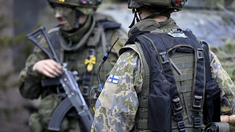 Finnlands Vertreter bei der NATO: Russland "keine direkte militärische Bedrohung für Finnland"