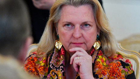Ehemalige österreichische Außenministerin Kneissl verlässt russischen Ölriesen