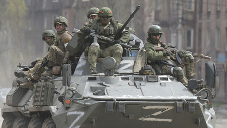 Luftlandetruppen-Chef a.D. zum Verlauf der Militäroperation: "Es sollte keine Beschleunigung geben"
