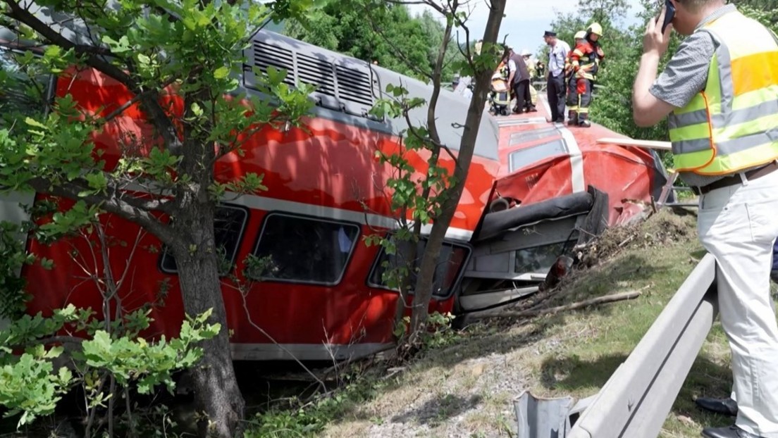 Schweres Zugunglück in Bayern – Drei Tote und viele Verletzte nach Entgleisung