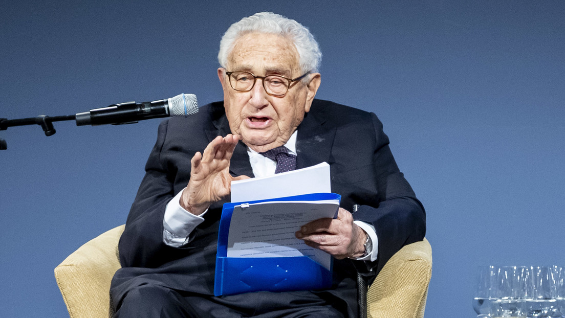 Henry Kissinger tried to warn the West that time is running out in the conflict with Russia