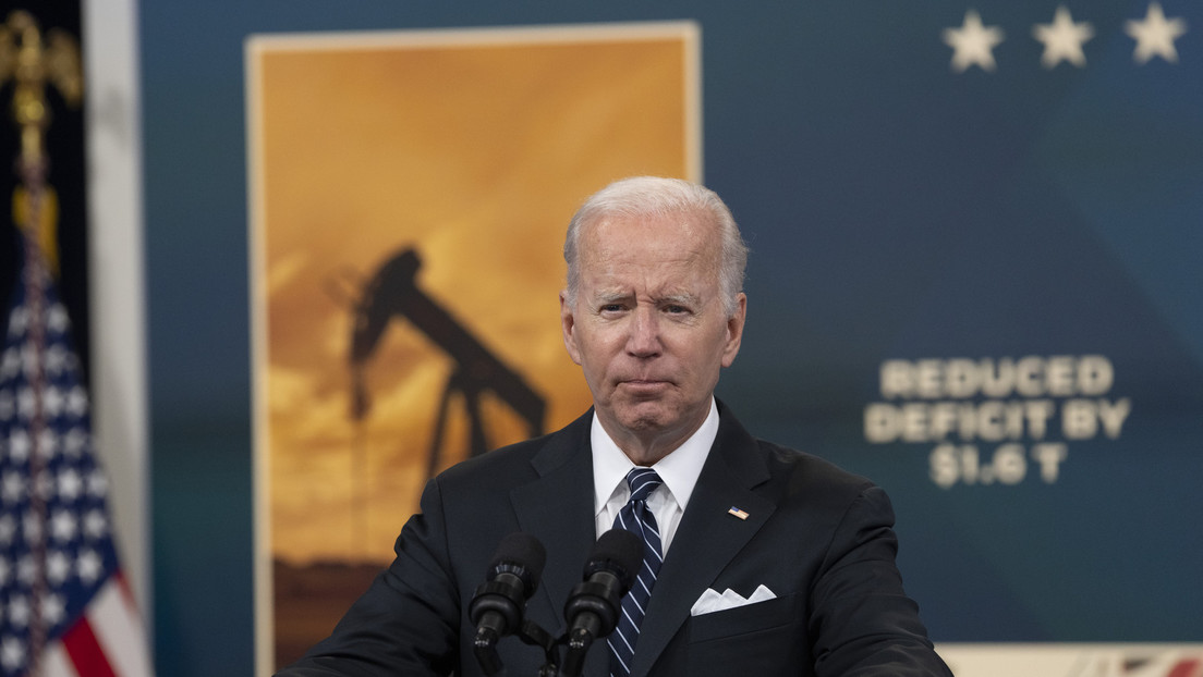 Biden fordert Tankrabatt für die USA und will Benzinsteuer für drei Monate aussetzen