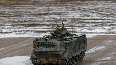Liveticker zum Ukraine-Krieg: Ukraine erhält gepanzerte Fahrzeuge aus Litauen
