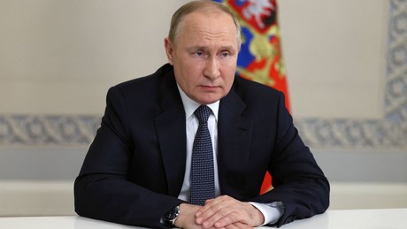 Sie haben über Putin gelacht! Jetzt ist ihnen das Lachen vergangen.