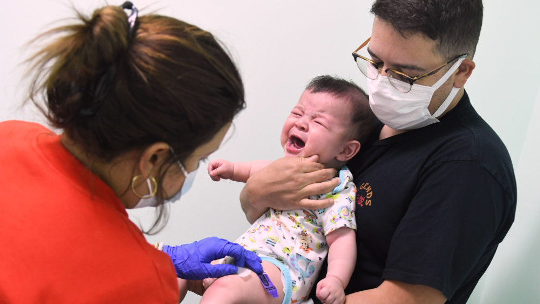 COVID-Impfungen von Kleinkindern in den USA: Schlechte Datenlage lässt Nutzen hinterfragen