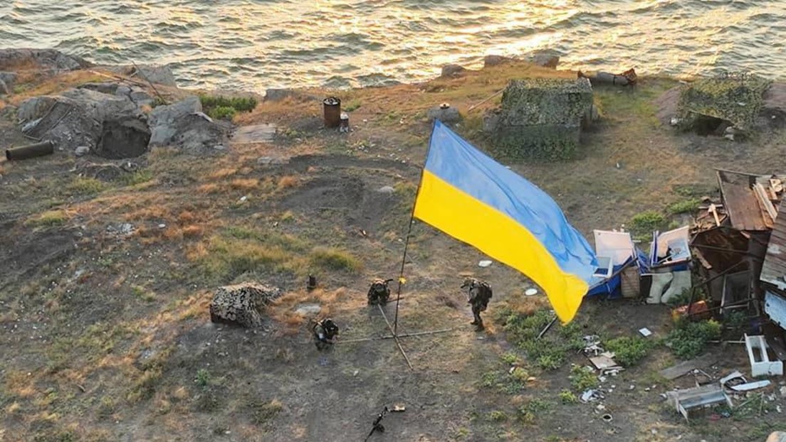 Tödliche Beflaggung: Russland beschießt ukrainischen Landetrupp auf der Schlangeninsel