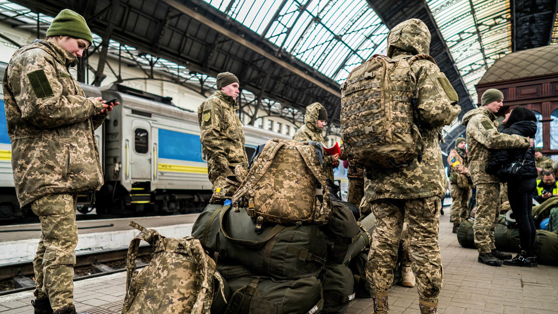 Ukrainische Armee verliert monatlich 20.000 Soldaten, Kiew sucht neue Rekrutierungsmöglichkeiten