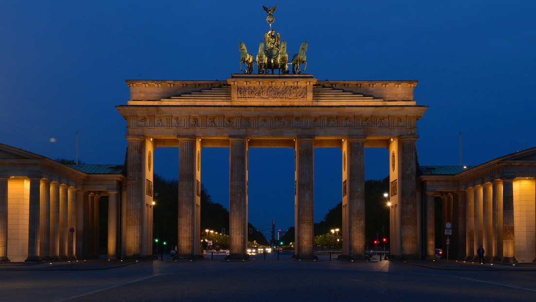 Als Sparmaßnahme: Berlin will Beleuchtung des Brandenburger Tors ausschalten
