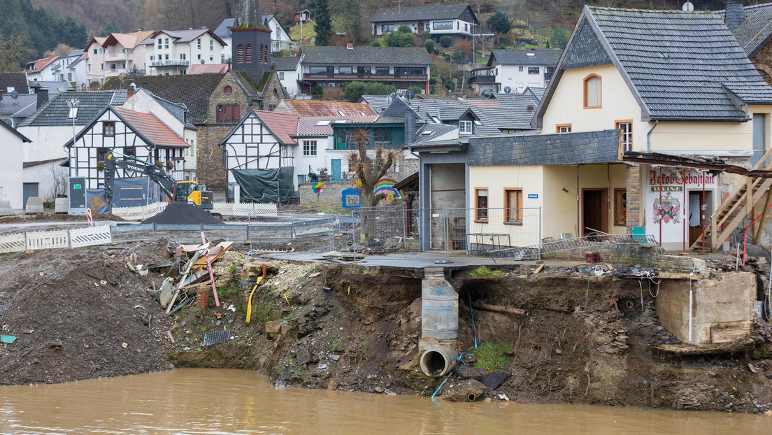 Ein Jahr nach der Flutkatastrophe: Steinmeier und Scholz besuchen das Ahrtal