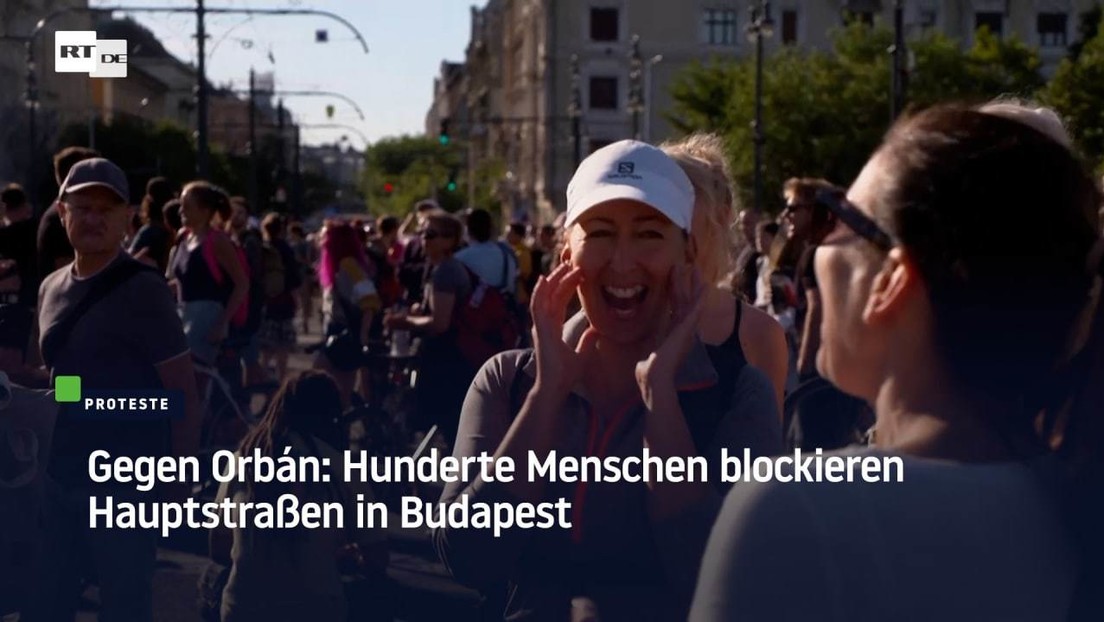 Gegen Orbán: Hunderte Menschen blockieren Hauptstraßen in Budapest