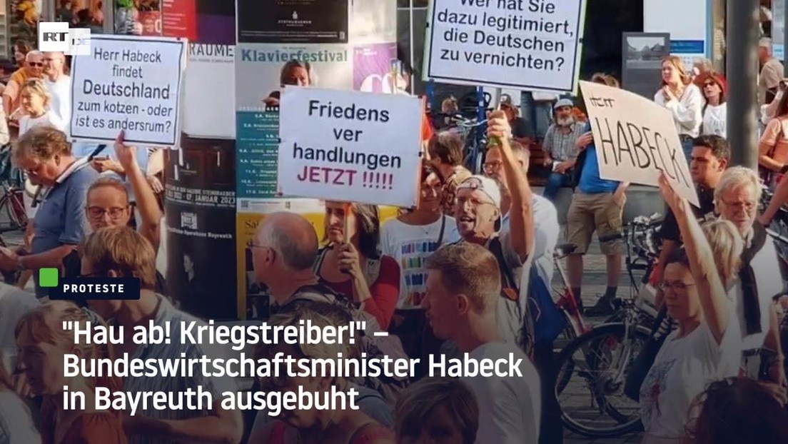 "Hau ab! Kriegstreiber!" – Bundeswirtschaftsminister Habeck in Bayreuth ausgebuht