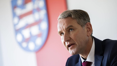 Thüringens Innenminister will AfD-Mitgliedern Waffenbesitz verbieten