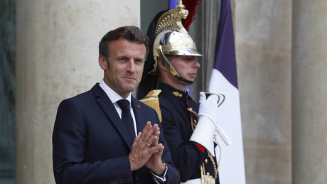 Macrons Frankreich: Kriegsgetrommel zur Ablenkung von der Wirtschaftskrise