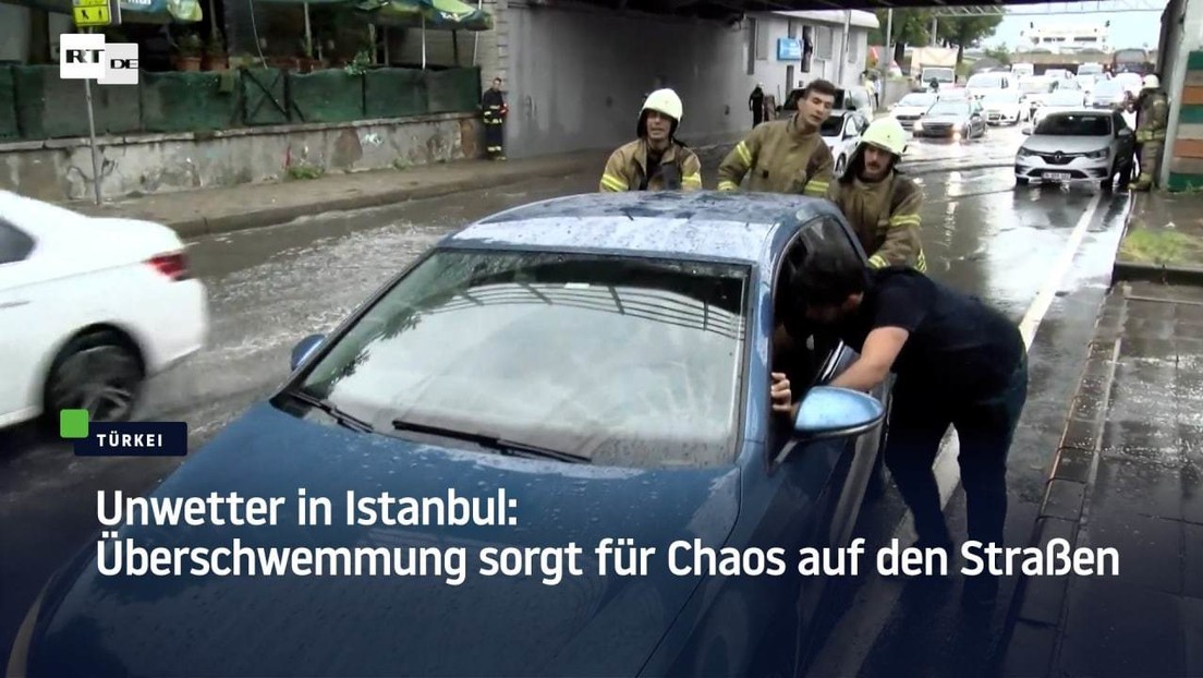 Unwetter in Istanbul: Überschwemmung sorgt für Chaos auf den Straßen