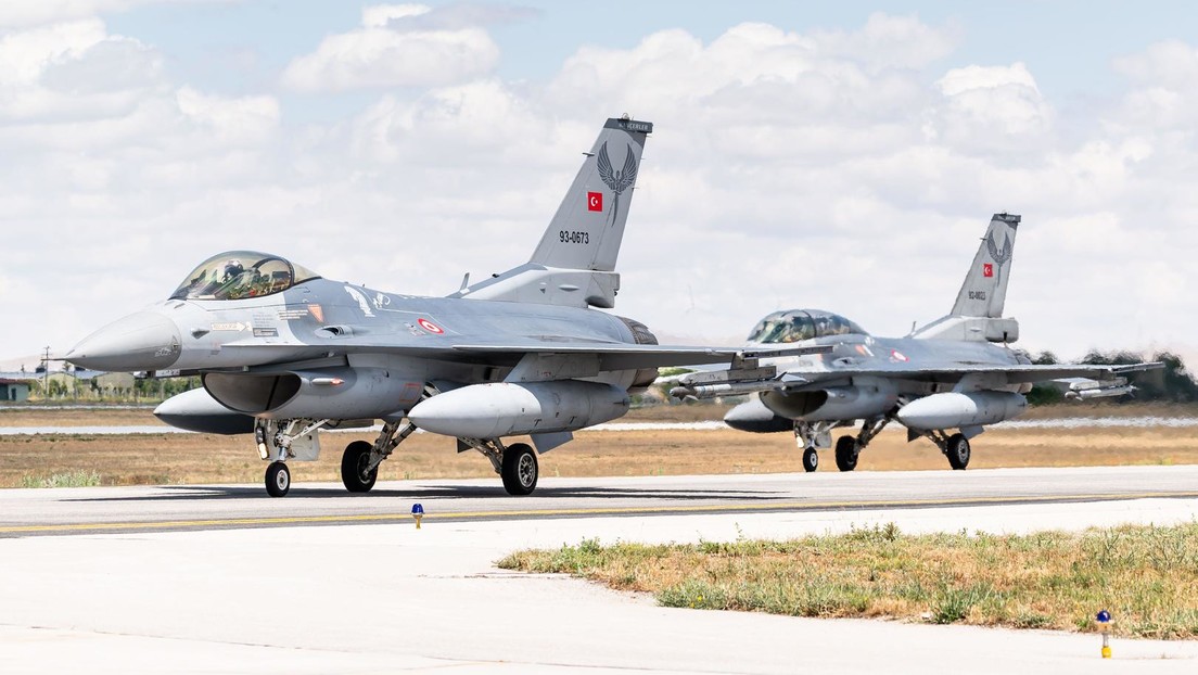 Medienbericht: Griechische Militärflugzeuge sollen zwei türkische F-16 provoziert haben