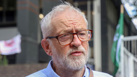 Nach Kritik an Waffenlieferungen: Britische Politiker erklären Jeremy Corbyn zu Putin-Spion