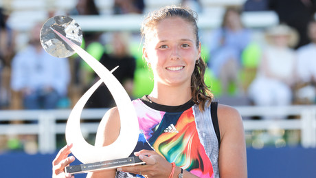 Russische Tennisspielerinnen Kassatkina und Samsonowa gewinnen WTA-Turniere