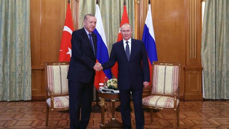 Bericht: Mit Bezahlung der Gasrechnung in Rubel erholt sich Türkei zum Teil von Wirtschaftskrise