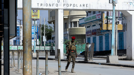 Dschihadisten stürmen Hotel in Mogadischu – Mehrere Tote