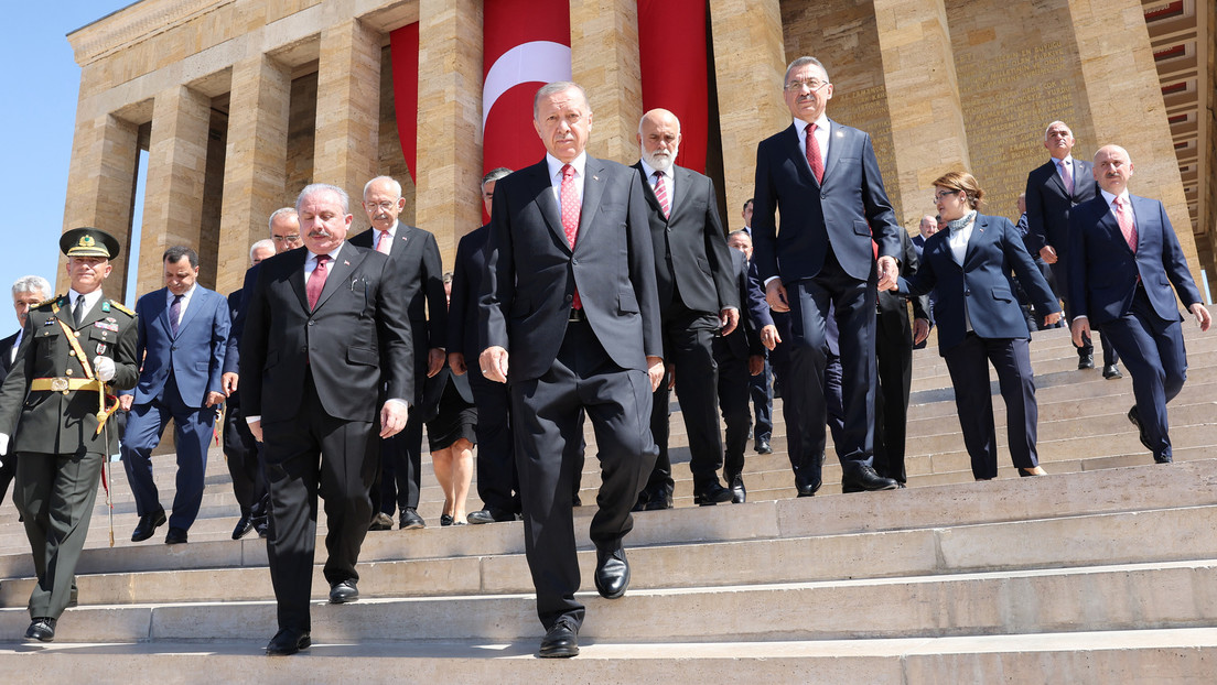 Im Vorfeld seiner Reise auf den Balkan: Erdoğan droht Griechenland mit Krieg