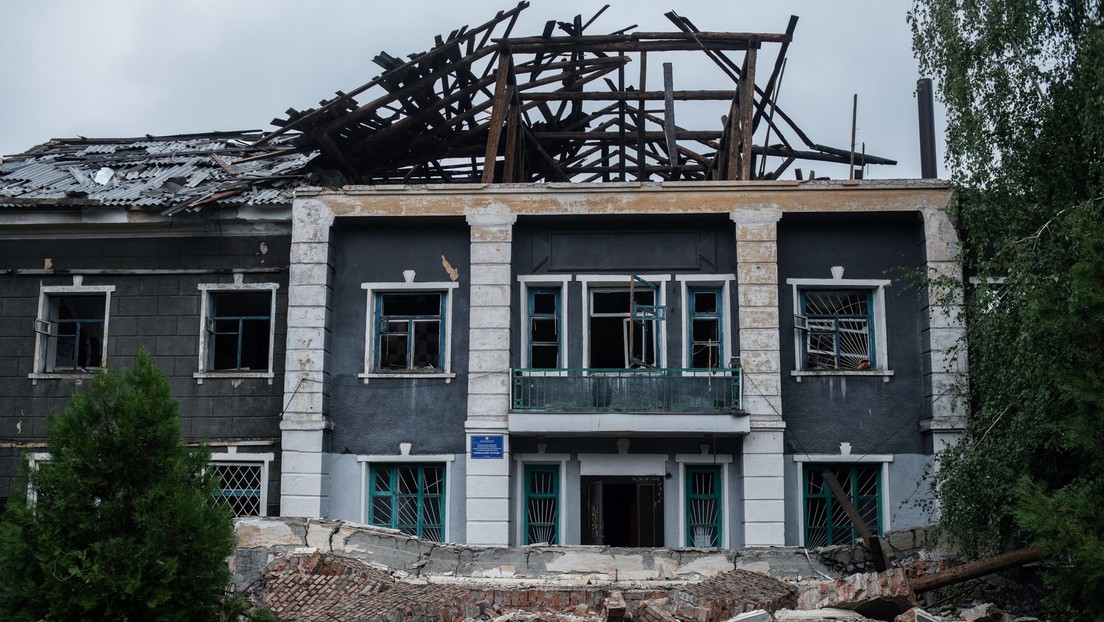 Ukraine beschießt Schule mit HIMARS – eine Jugendliche gestorben, sechs weitere verletzt
