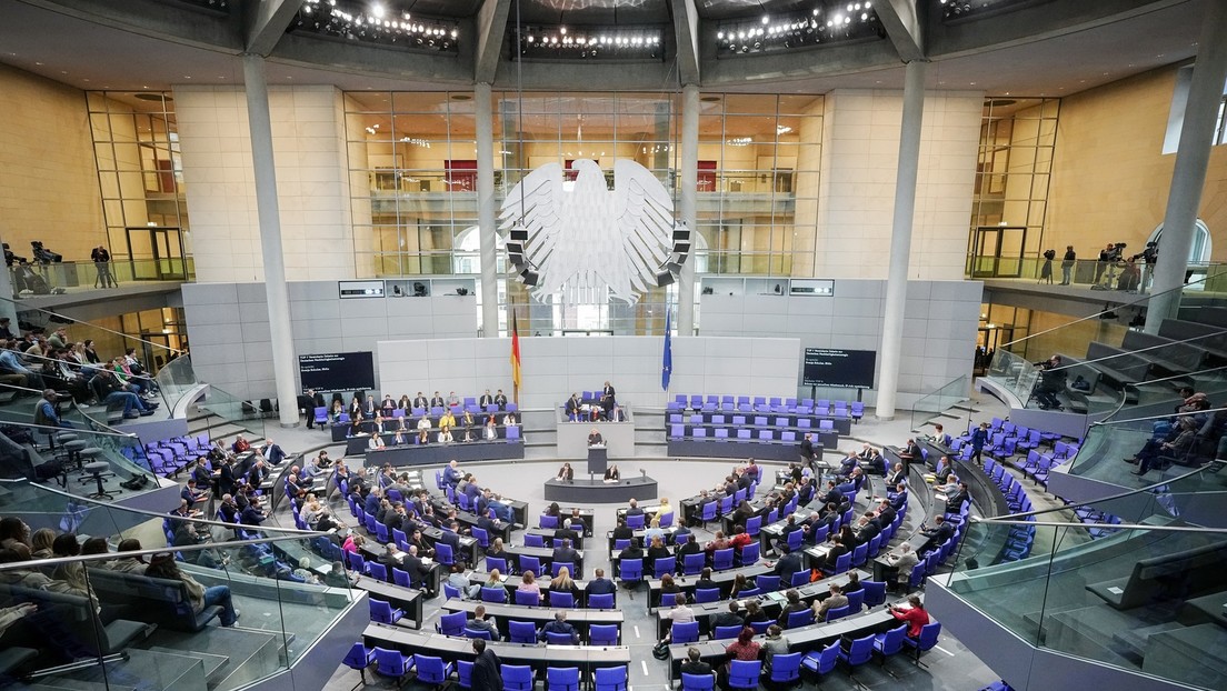 LIVE: 57. Sitzung des Bundestages | Lehrermangel | Harmonisierung der EU-Sanktionsdurchsetzung