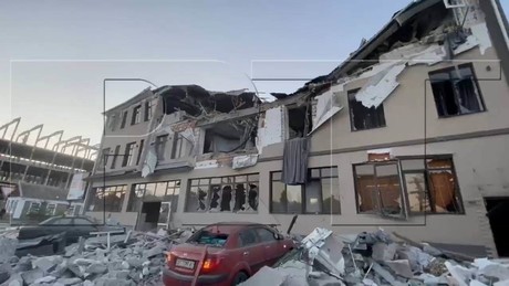 Liveticker Ukraine-Krieg: Ukraine beschießt Hotel mit Journalisten – Ex-Rada-Abgeordneter getötet