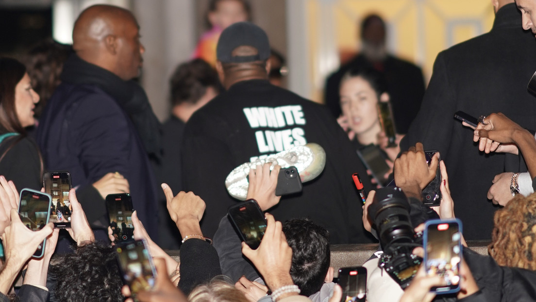 Rapper Kanye West provoziert mit "White Lives Matter"-Shirt