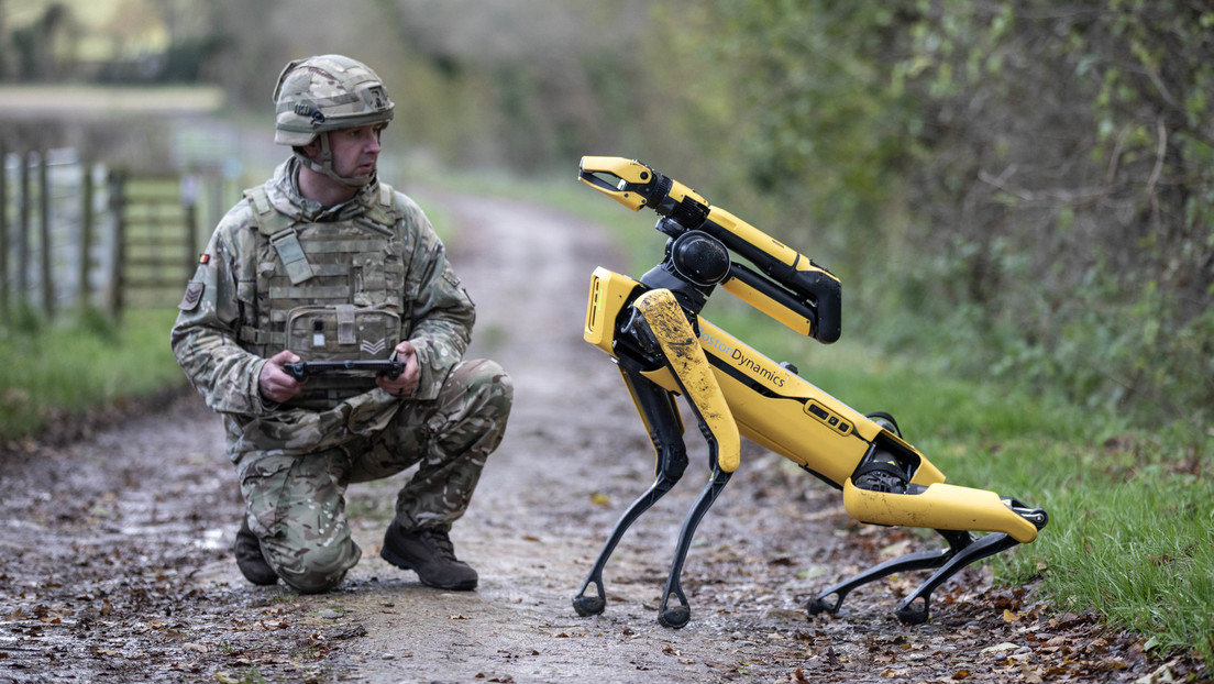 Boston Dynamics und fünf andere Hightech-Firmen wollen Nutzung ihrer Roboter als Waffe verhindern
