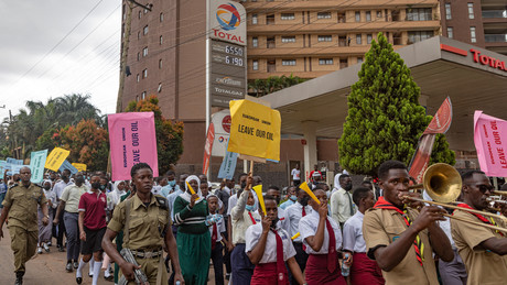 Kolonialmacht 2.0: EU will Uganda und Tansania Bau einer Ölpipeline verbieten